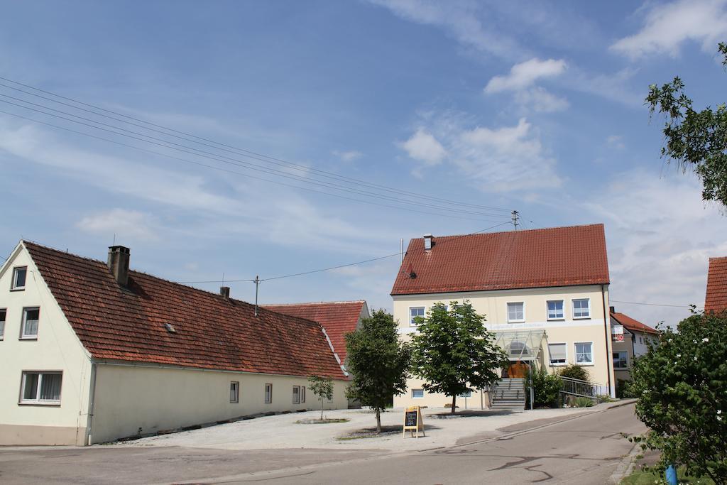 Landgasthof Weberhans Harburg  Bagian luar foto